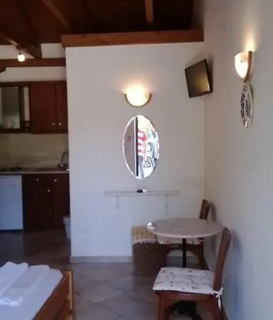 Diro Lefkada,vasiliki 2 * Βασιλική